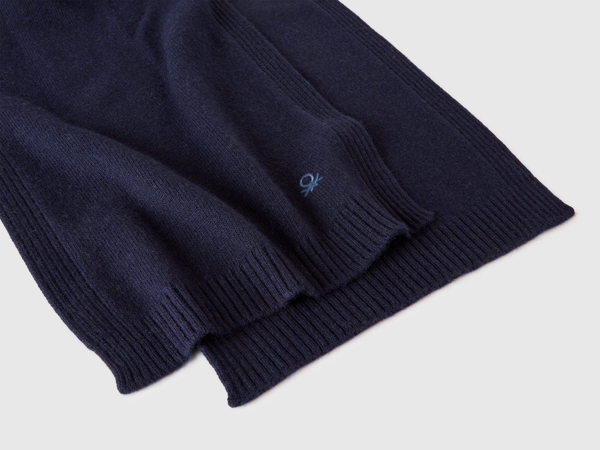 KNITTED SCARF Women image number 2